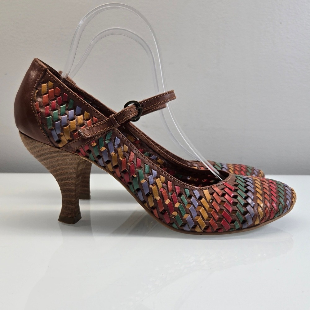 Office London Mary Jane Heels EU 40 US 9 Colorful Woven Leather Retro Rainbow‎